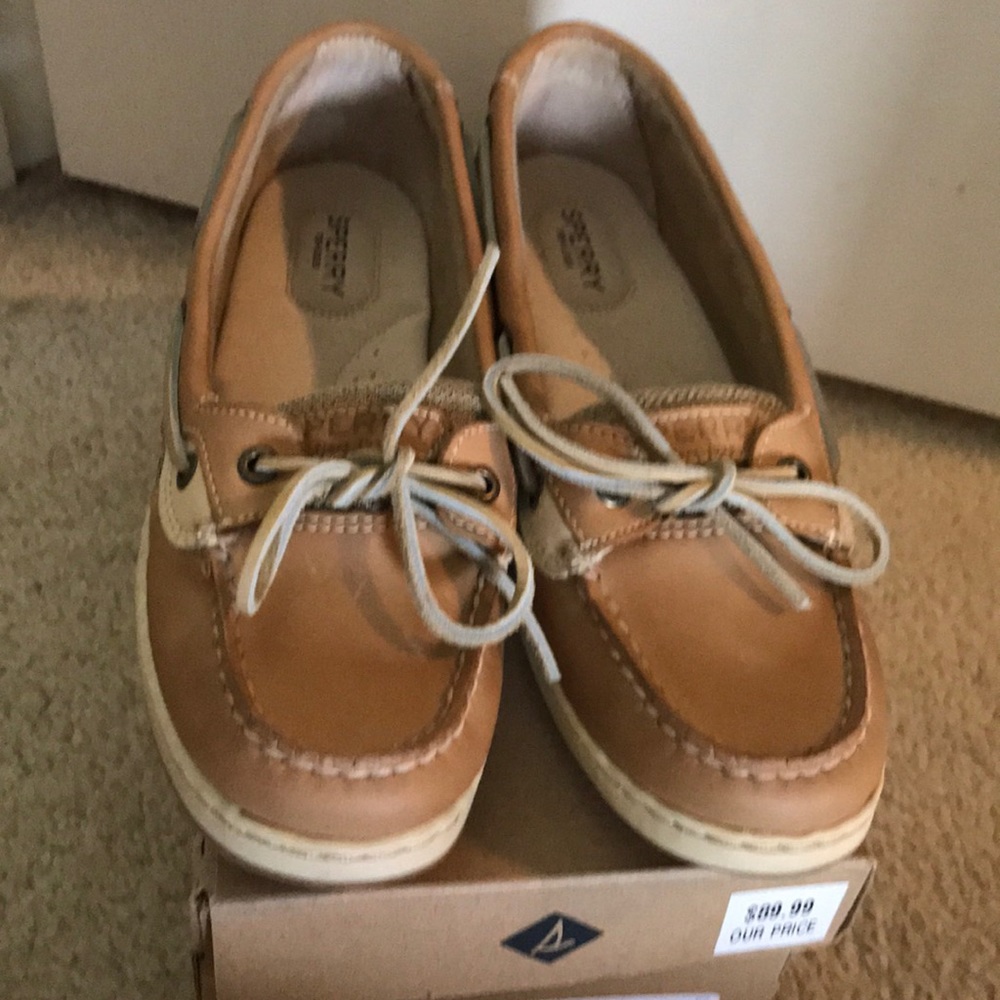 Sperry women’s shoes